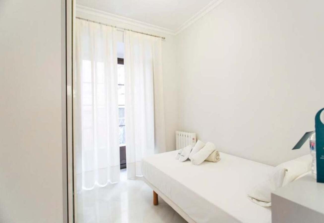 Minimalism And Modern- 2Bd 1Bth- Las Setas Севілья Екстер'єр фото