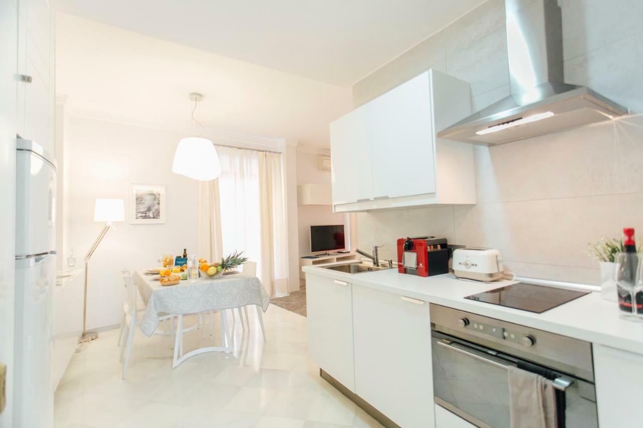 Minimalism And Modern- 2Bd 1Bth- Las Setas Севілья Екстер'єр фото